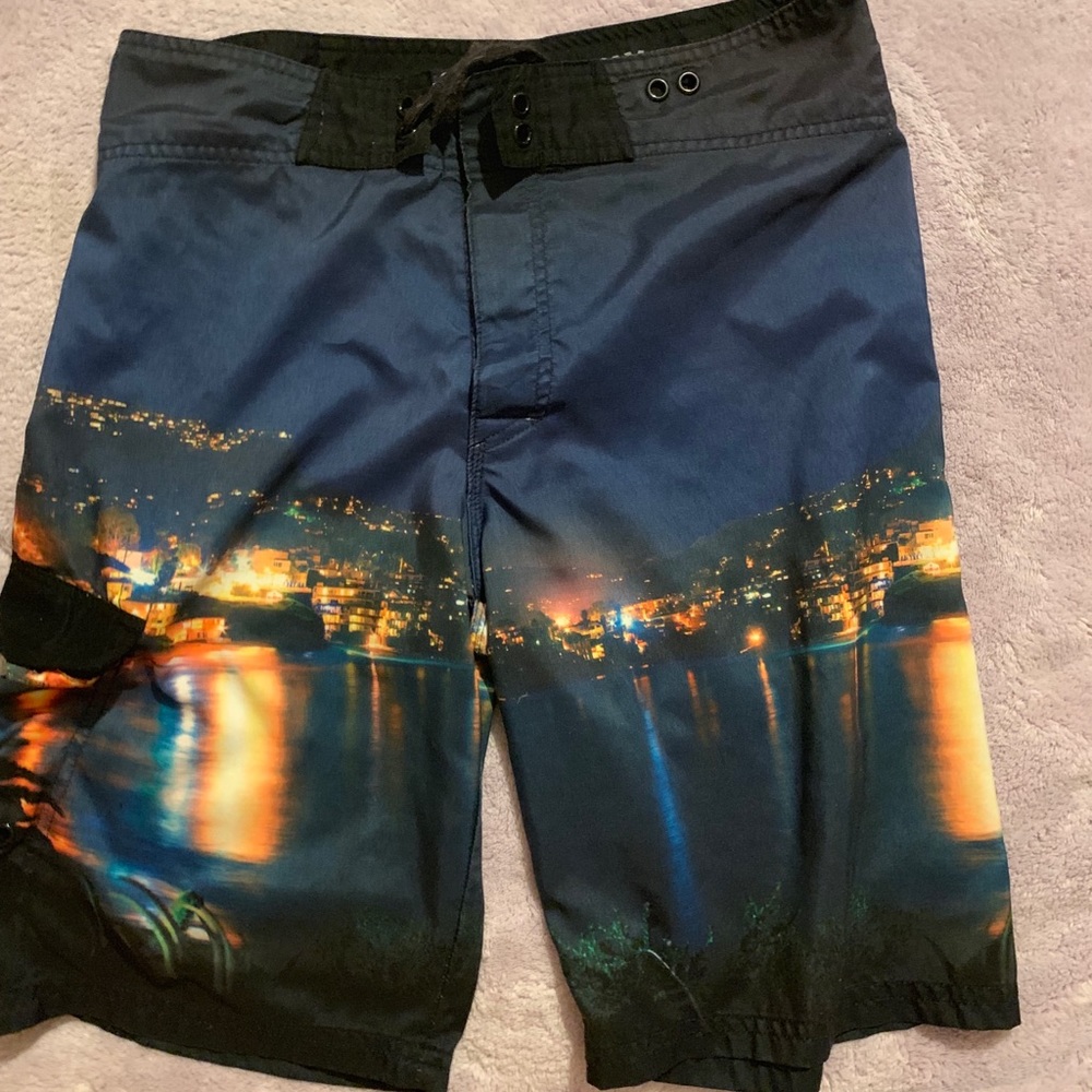 🏄🏽‍♂️Men’s board shorts with cargo pocket🏄🏽‍♂️